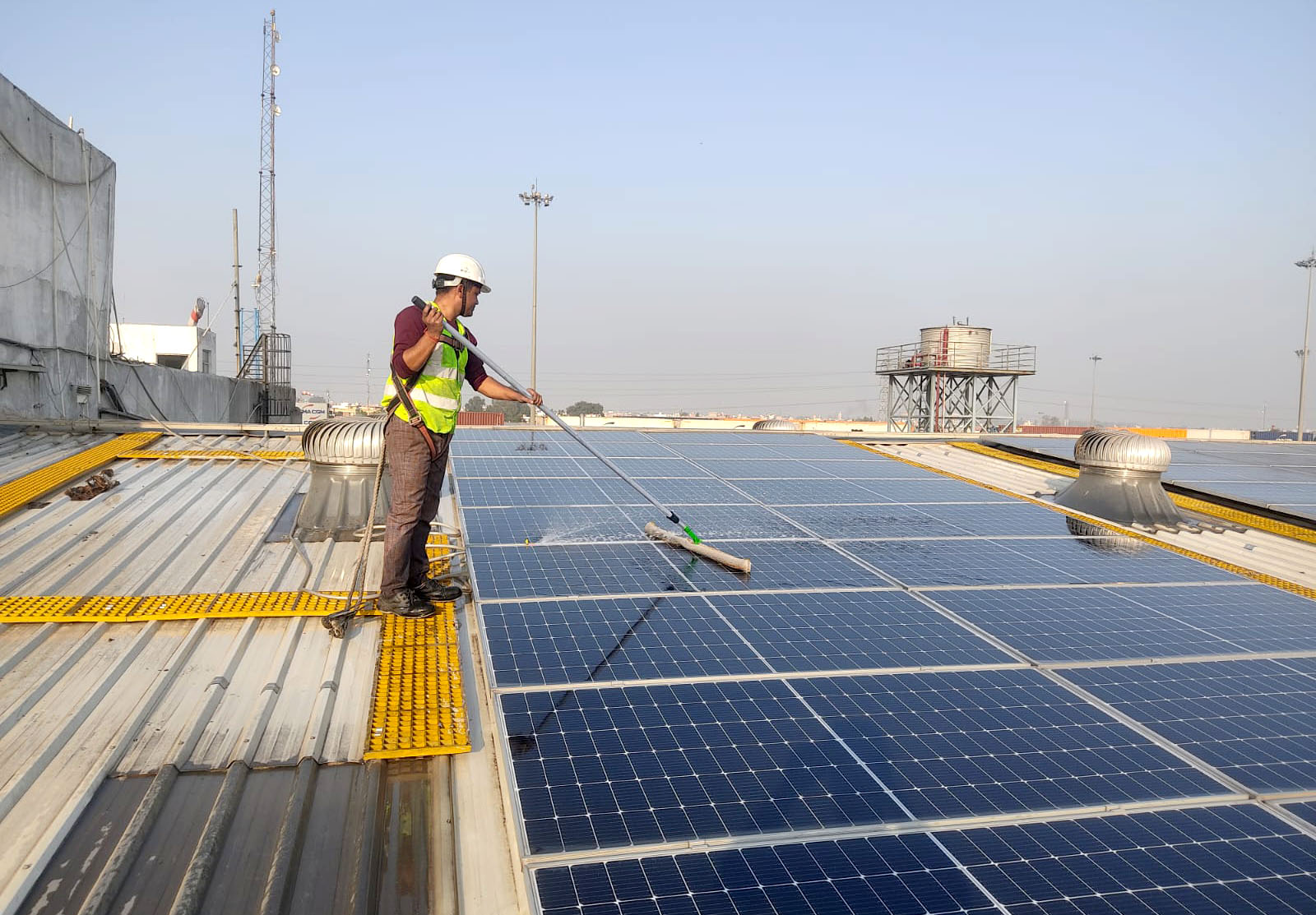 Solar AMC